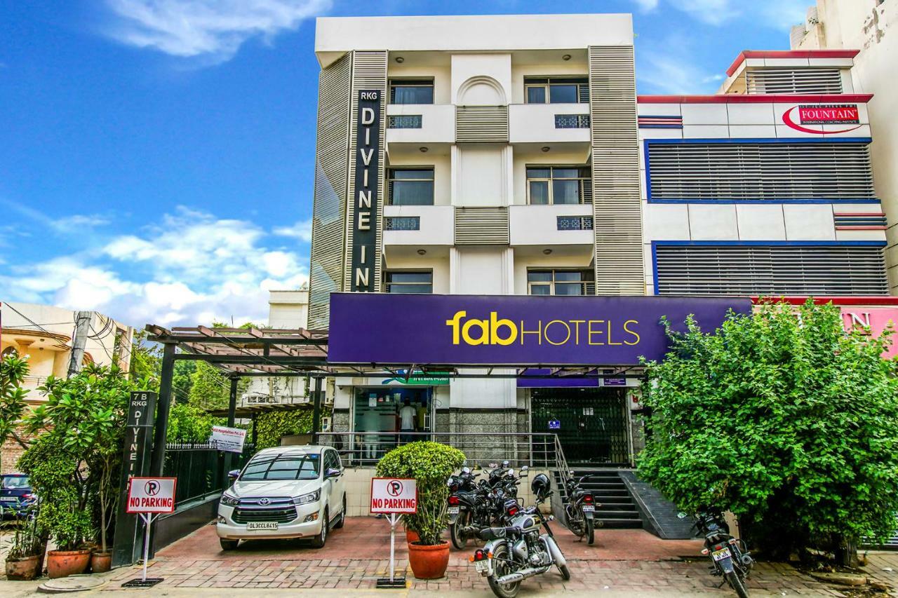 Fabhotel Divine Inn Nueva Delhi Exterior foto